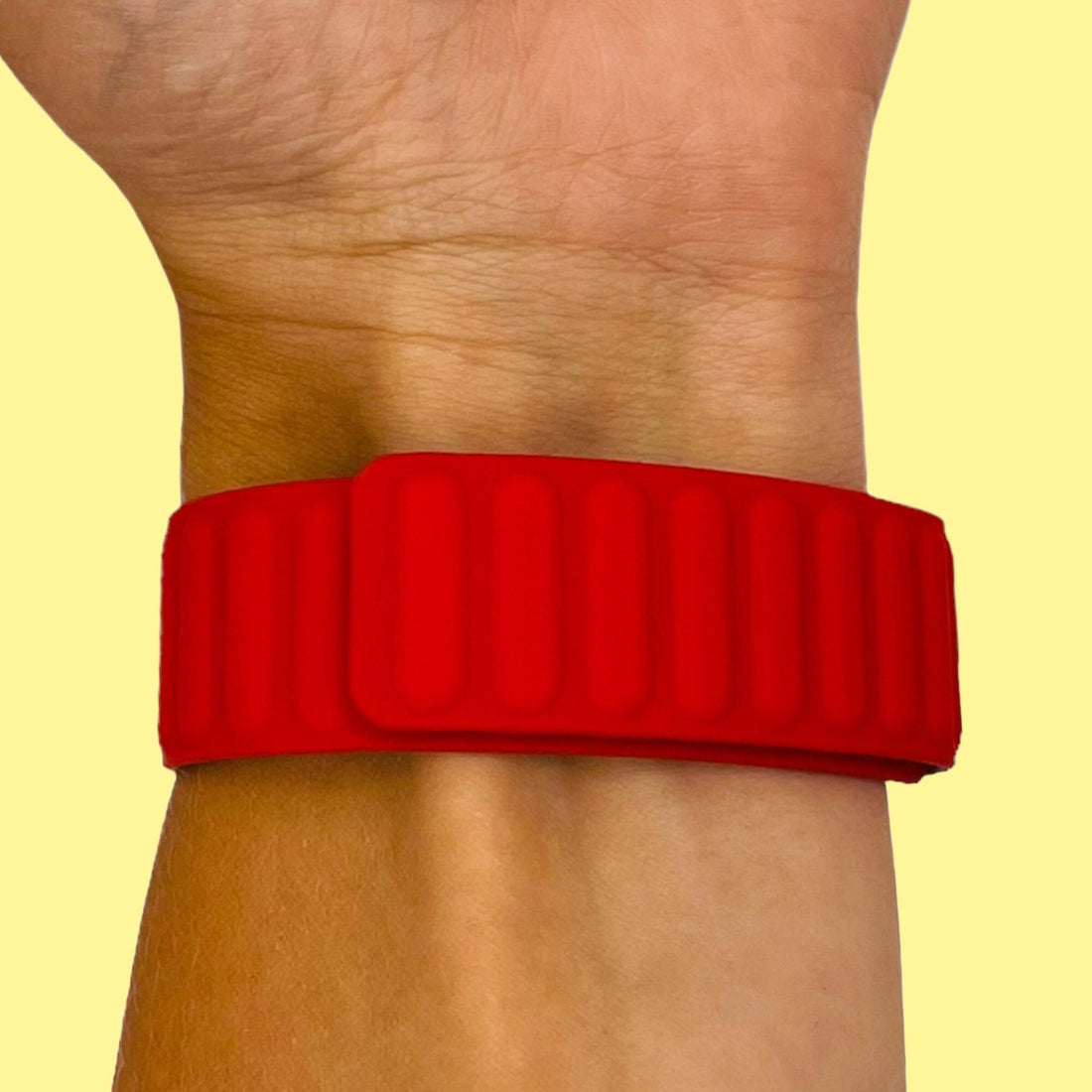 red-samsung-galaxy-watch-5-(40-44mm)-watch-straps-nz-magnetic-silicone-watch-bands-aus
