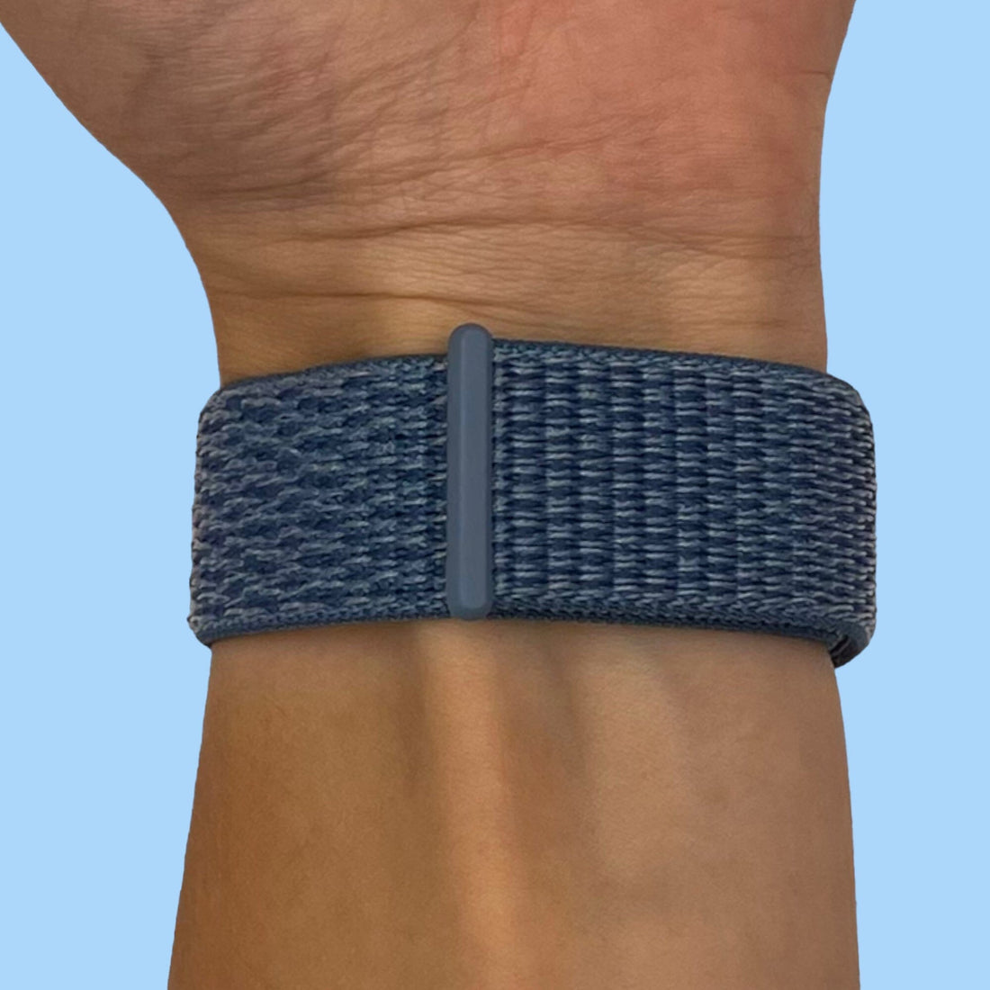 navy-blue-995547