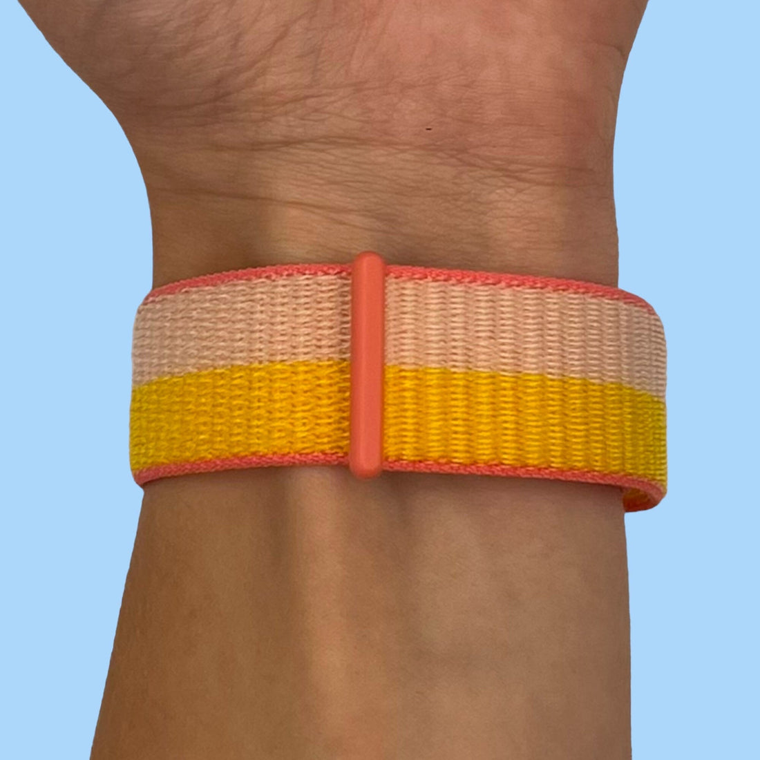 peach-yellow-995571