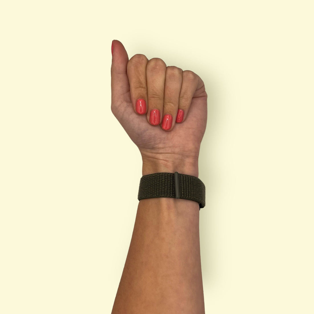 army-green-995550