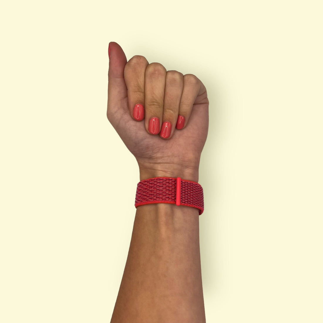 red-995541