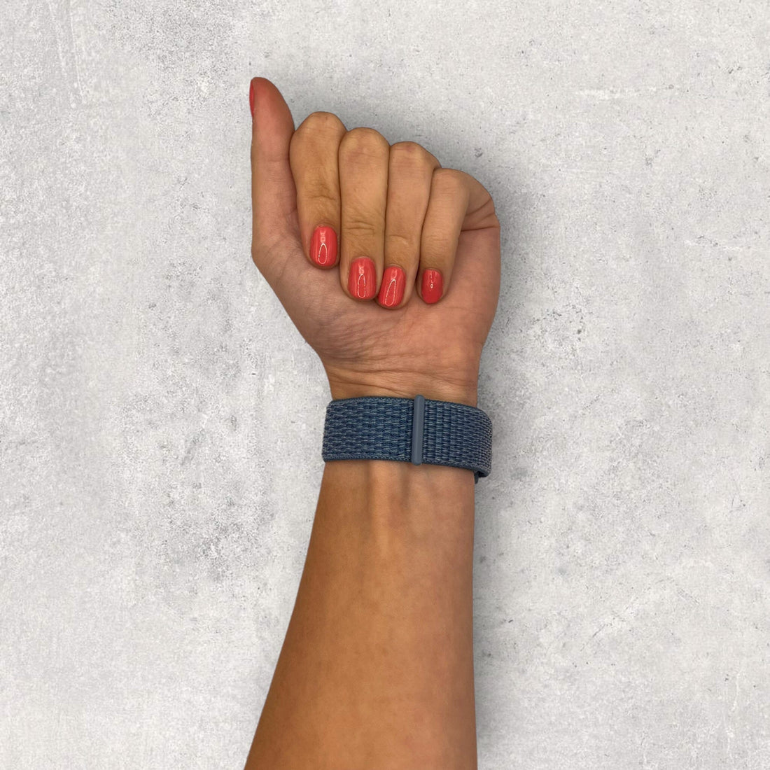 blue-grey-995563