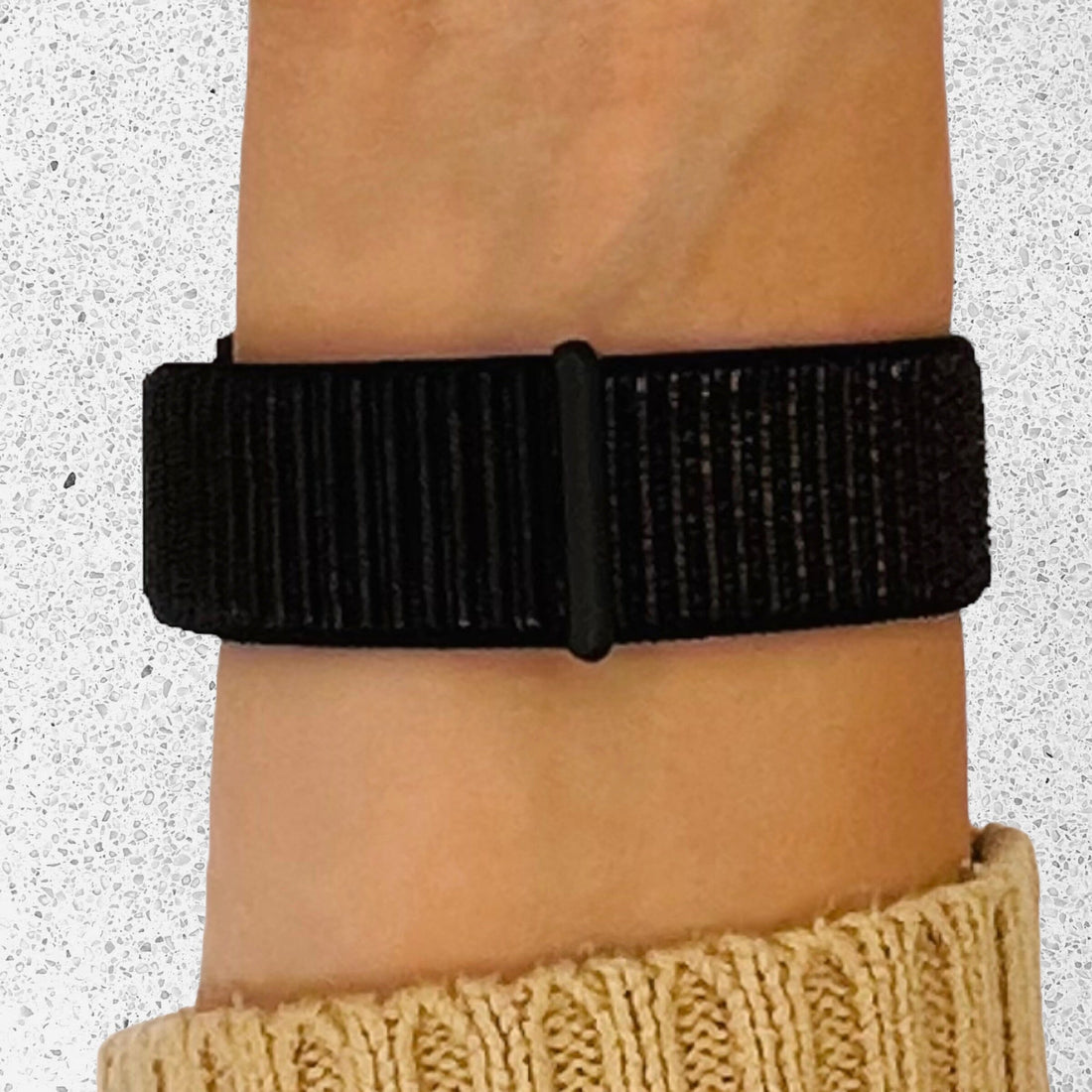 black-995546